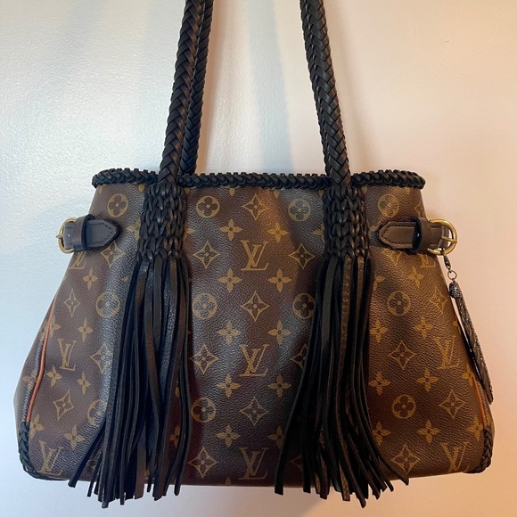 Vintage Boho LV Handbags - Vintage Boho LV Megan Bag